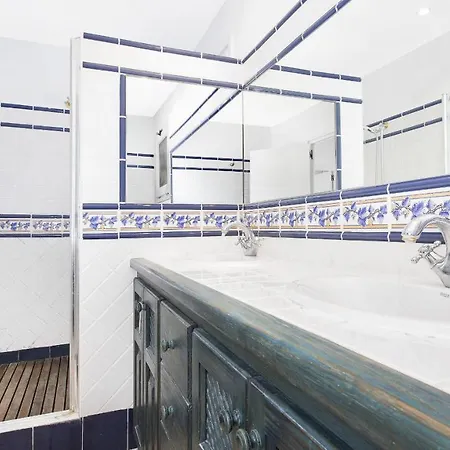 1cuba - Vila *